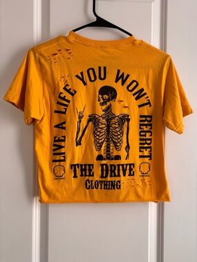 The Drive Clothing Women's Yellow Graphic Crop Tee